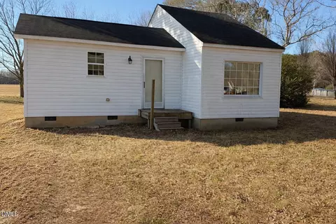 1226 Warren Rd, Erwin, NC 28339 photo 1
