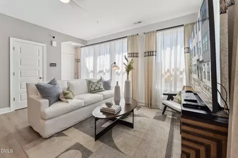 106 Parks Edge Way # 100, Wake Forest, NC 27587
