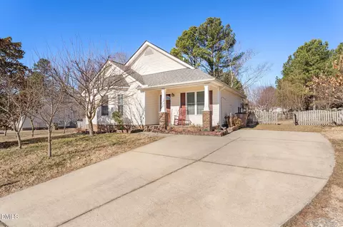 657 Flaherty Ave, Wake Forest, NC 27587