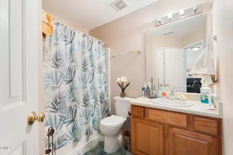 Bath - 657 Flaherty Ave, Wake Forest, NC 27587 photo 2 of 2