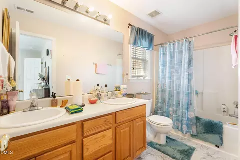 Bath - 657 Flaherty Ave, Wake Forest, NC 27587 photo 1 of 2