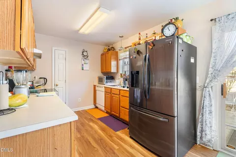 Kitchen - 657 Flaherty Ave, Wake Forest, NC 27587 photo 1 of 2