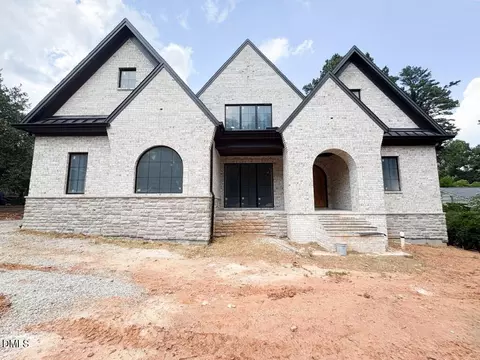 3422 Redbud Ln, Raleigh, NC 27607