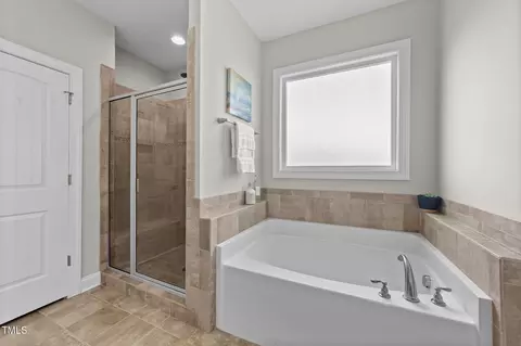 Bath - 42 Torchie Dr, Selma, NC 27576 photo 2 of 3