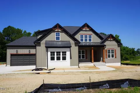 2433 Rosslare Mews Ln, Wendell, NC 27591