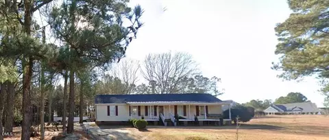 2469 Tarheel Rd, Benson, NC 27504