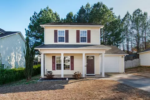 148 Randolph Dr, Clayton, NC 27520