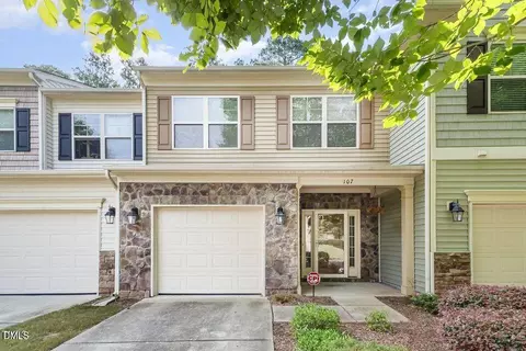 107 Vickery Hill Ct, Durham, NC 27703