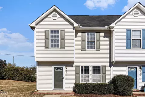 5121 Jimmy Ridge Pl, Raleigh, NC 27610
