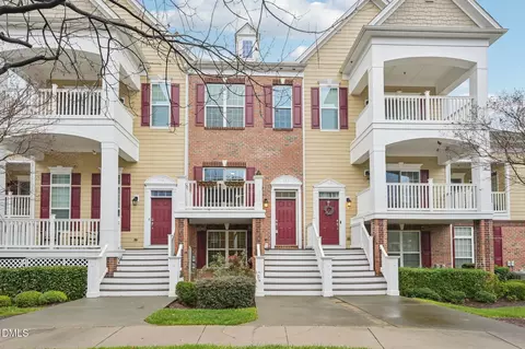 10510 Sablewood Dr #113, Raleigh, NC 27617
