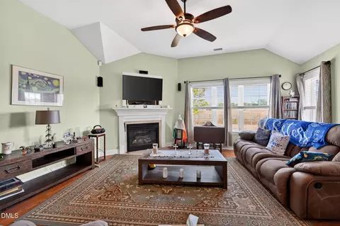41 Windsor Ct, Hampstead, NC 28443 photo 6