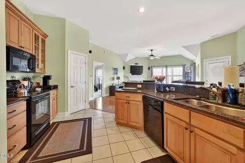 41 Windsor Ct, Hampstead, NC 28443 photo 8