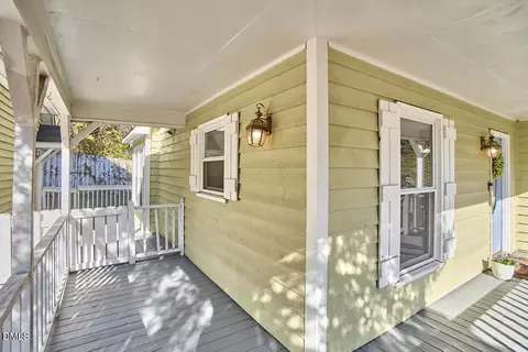 Exterior - 1918 Peppertree St, Durham, NC 27705 photo 8 of 10
