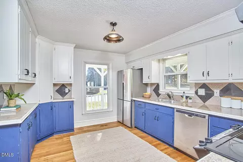 Kitchen - 1918 Peppertree St, Durham, NC 27705 photo 3 of 5