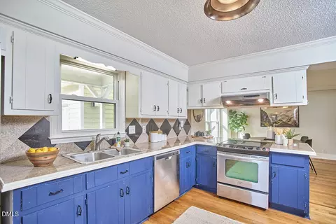Kitchen - 1918 Peppertree St, Durham, NC 27705 photo 2 of 5
