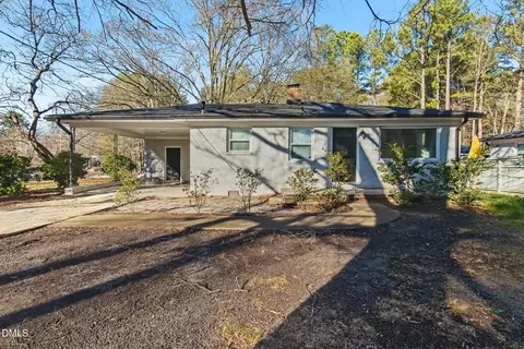 626 S Hoover Rd, Durham, NC 27703