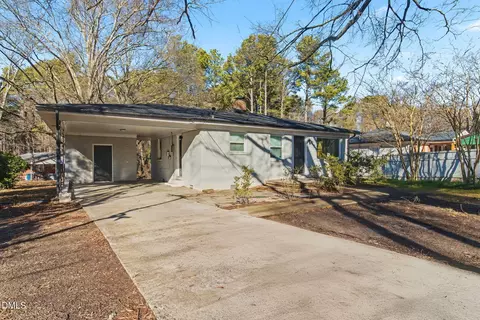 626 S Hoover Rd, Durham, NC 27703