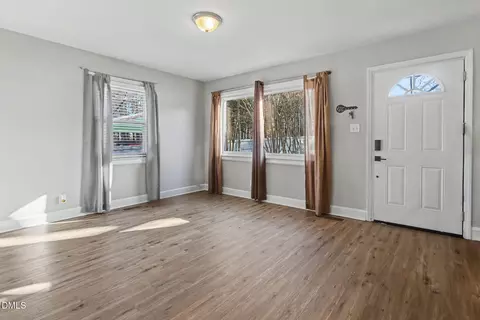 626 S Hoover Rd, Durham, NC 27703