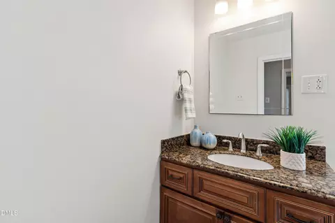 Bath - 403 Brooks Ave, Raleigh, NC 27607 photo 1 of 2