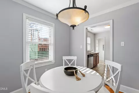Dining - 403 Brooks Ave, Raleigh, NC 27607 photo 2 of 3
