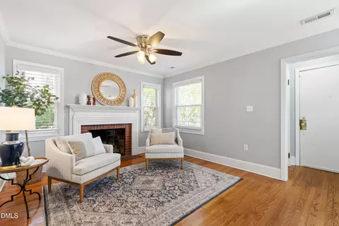 Living - 403 Brooks Ave, Raleigh, NC 27607 photo 1 of 3