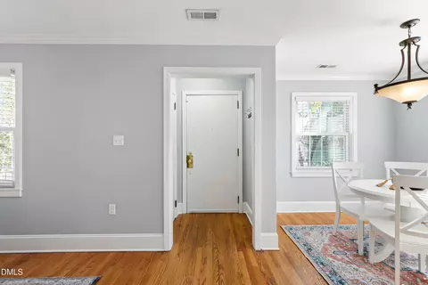 Entry Way - 403 Brooks Ave, Raleigh, NC 27607 photo 3 of 5