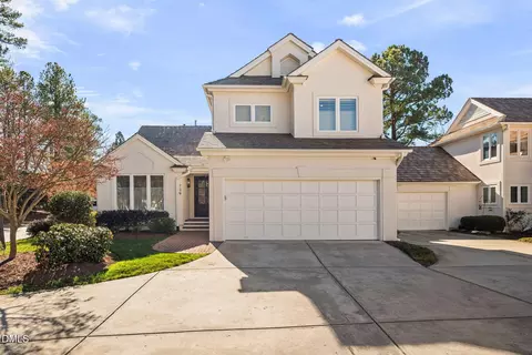 739 Crabtree Xing, Cary, NC 27513