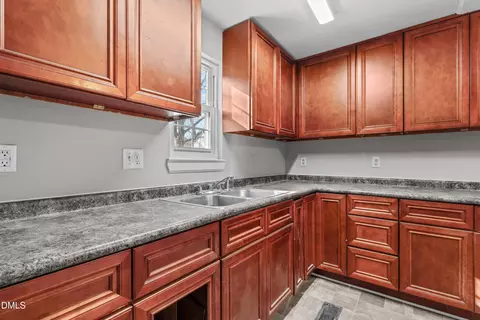 Kitchen - 709 Carter Ave, Durham, NC 27703 photo 3 of 4