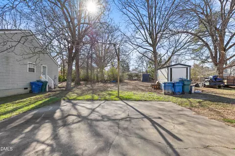 Exterior - 709 Carter Ave, Durham, NC 27703 photo 1 of 2