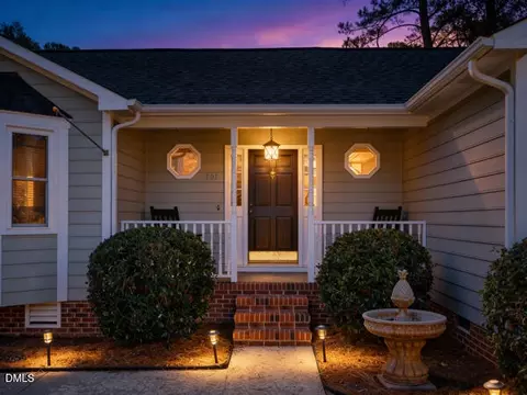 207 Foley Dr, Garner, NC 27529 photo 2