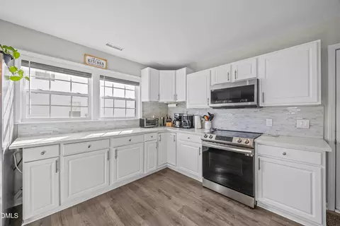220 Honeywell Way, Fuquay Varina, NC 27526