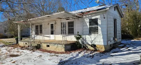 807 E Green St, Franklinton, NC 27525