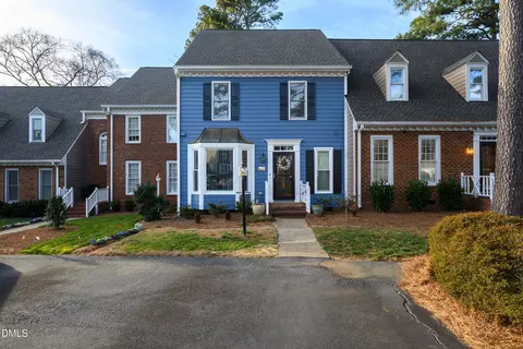 6011 Tenter Banks Sq, Raleigh, NC 27609