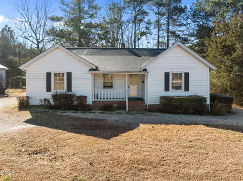 1208 E Green St, Franklinton, NC 27525