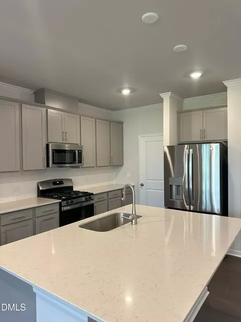 507 Hester Rd, Durham, NC 27703 photo 3