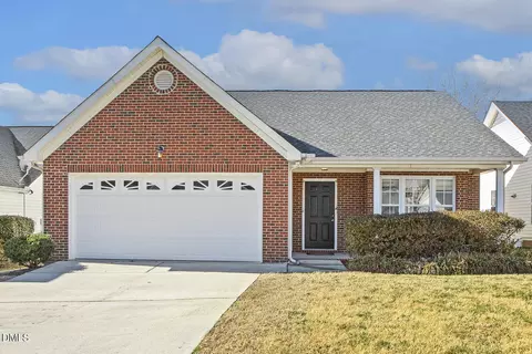 112 Kudrow Ln, Morrisville, NC 27560
