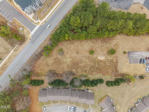 350 Pony Rd, Zebulon, NC 27597