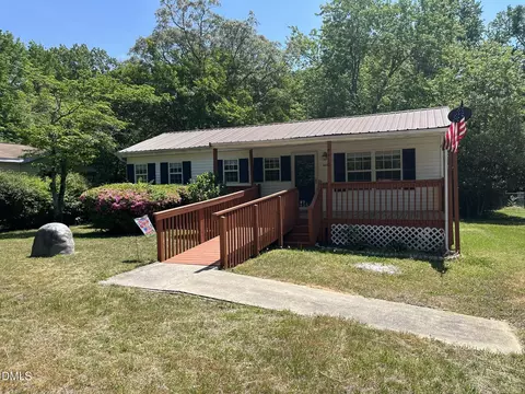 4410 Poplar Dr, Raleigh, NC 27610