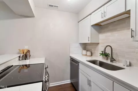 Kitchen - 118 Rhum Pl, Garner, NC 27529 photo 1 of 3