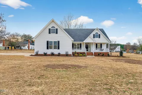 108 Blueberry Ln, Willow Spring, NC 27592
