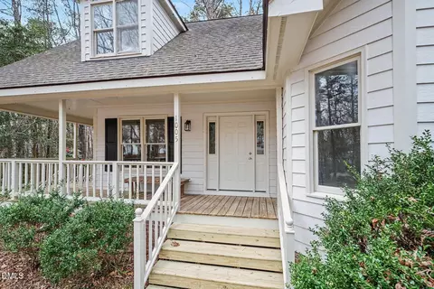 1005 Winsome Ct, Raleigh, NC 27603