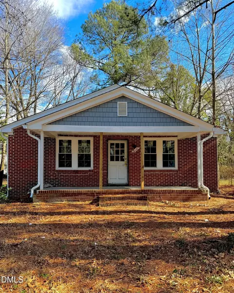 619 Manchester St SE, Wilson, NC 27893
