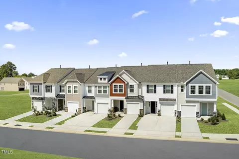 26 Amaryllis Ln #142, Angier, NC 27501