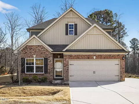 252 Shooting Star Ln, Clayton, NC 27520