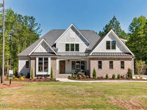 2105 Lowery Estates Dr, Wake Forest, NC 27587