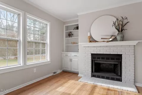 4720 Brigadoon Dr, Durham, NC 27705 photo 2