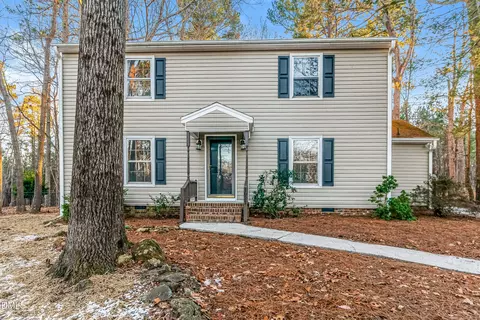 1621 Bramble Dr, Durham, NC 27712