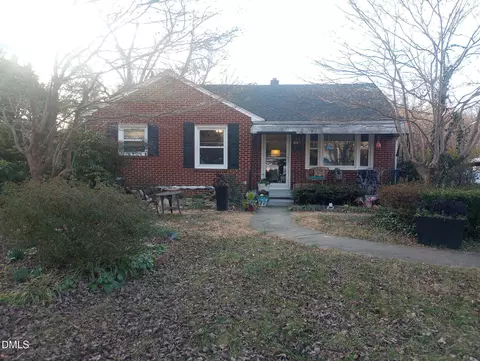 4004 Dalton St, Winston Salem, NC 27105