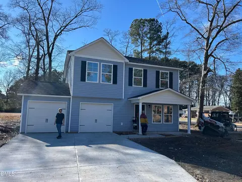 255 Nelson St, Bethel, NC 27812