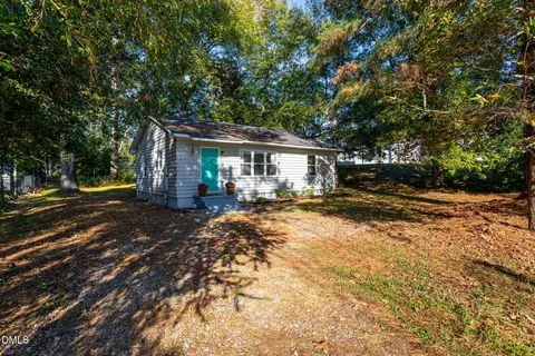 10222 S Chestnut St, Middlesex, NC 27557